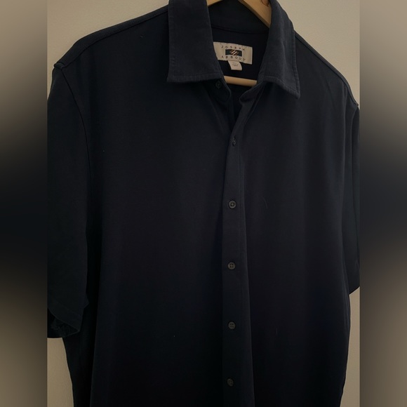 Mens button down shirt size XL. Navy blue by Joseph Abboud. Worn once! EUC - Picture 6 of 7